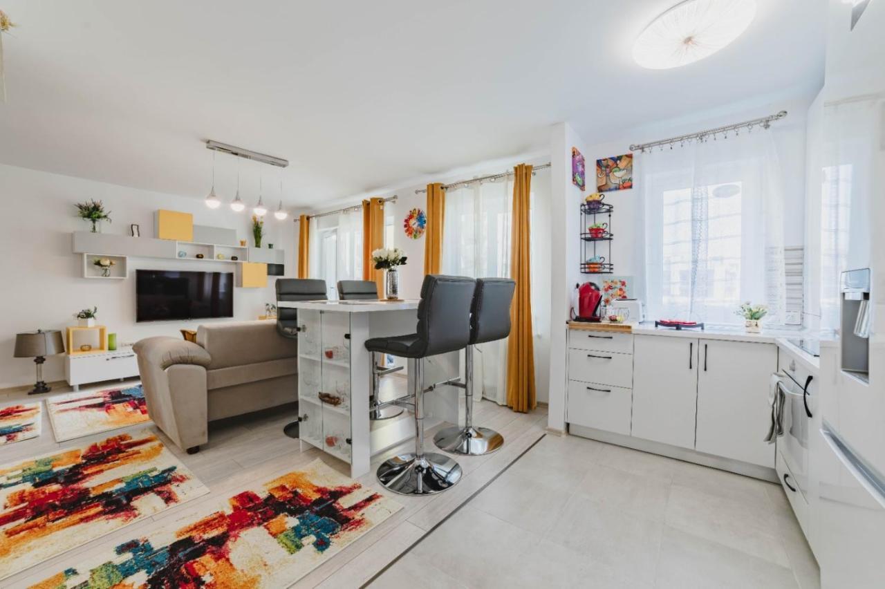 Masterpiece Studio- Free Parking, Wi-Fi, Netflix Brasov Ngoại thất bức ảnh