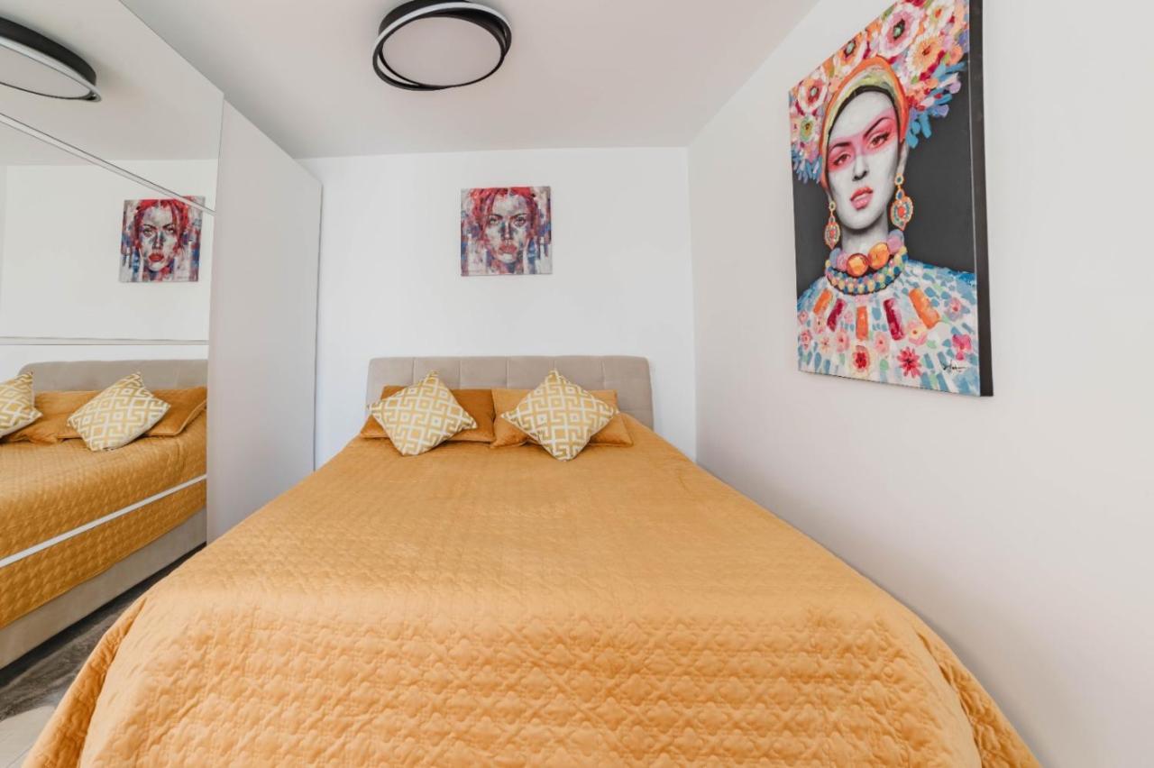Masterpiece Studio- Free Parking, Wi-Fi, Netflix Brasov Ngoại thất bức ảnh