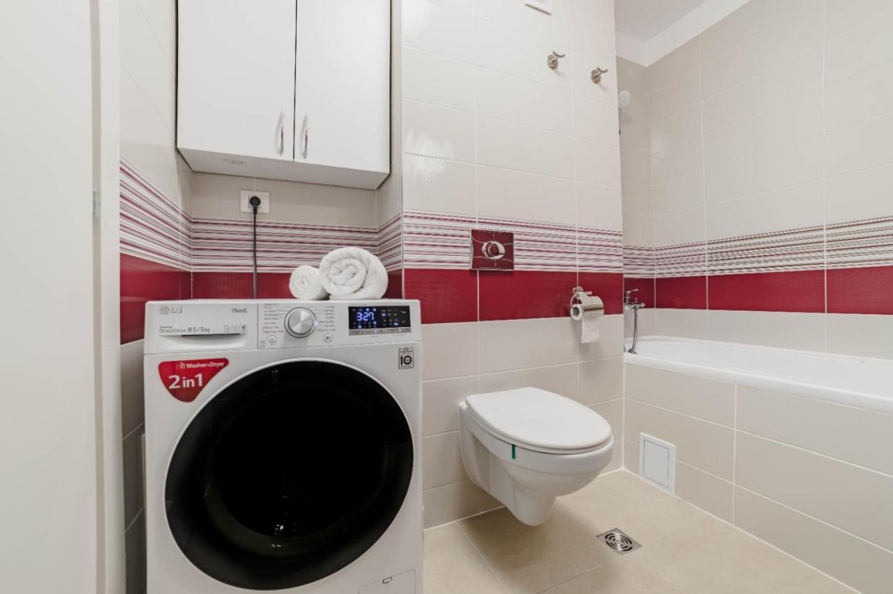 Masterpiece Studio- Free Parking, Wi-Fi, Netflix Brasov Ngoại thất bức ảnh